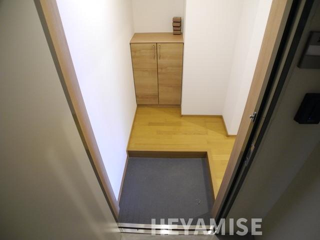 modern palazzo眼鏡橋の玄関|※同間取りの別の階のお部屋の画像です※