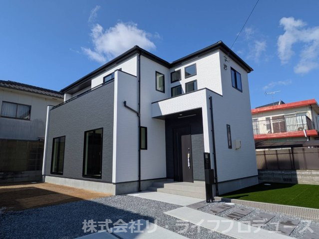 岡山市北区楢津①号棟グラファーレ