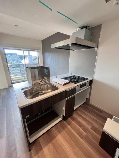 Ｔｈｅｉｏｓ　ｆｉｌｉａ（テイオス　フィリア）のキッチン