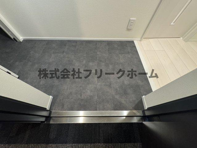 三鷹市牟礼６丁目の賃貸マンションの収納