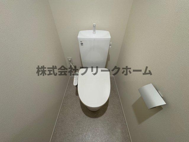 三鷹市牟礼６丁目の賃貸マンションのトイレ