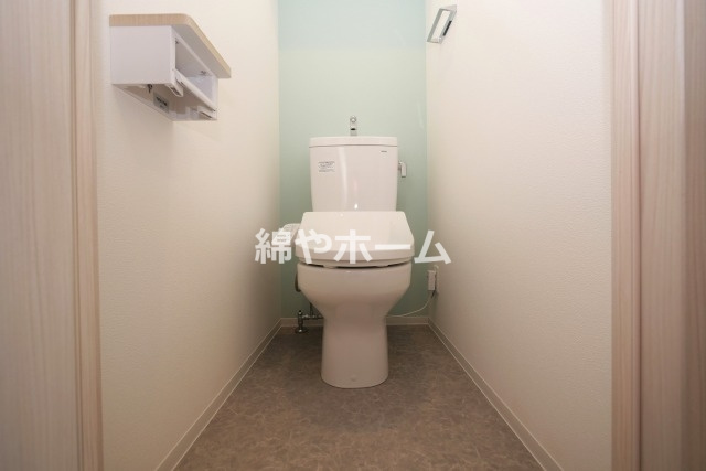 ワールドアイ難波City Gateのトイレ|ゆったりとした空間のトイレです