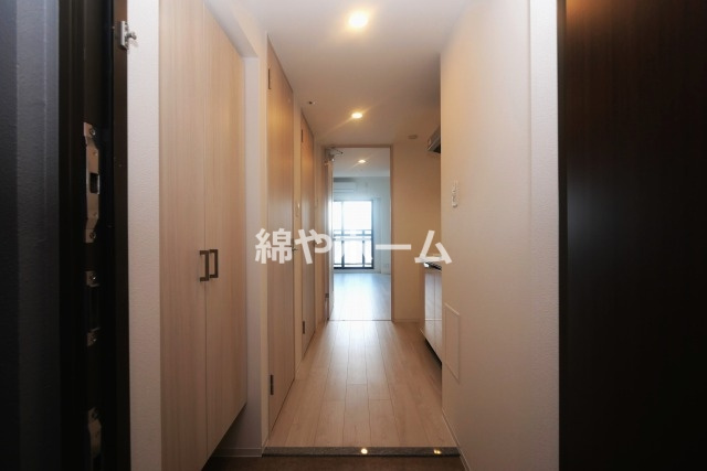 ワールドアイ難波City Gateの玄関|シンプルで使いやすい玄関です