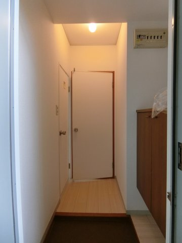 セジュールM　B棟の玄関|イメージ105号室の写真
