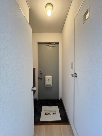 セジュールM　B棟の玄関