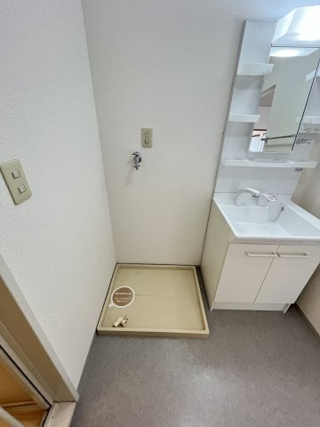 セジュールM　B棟の洗面所