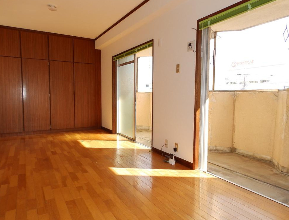 ビアンテじけまちの居間・リビング