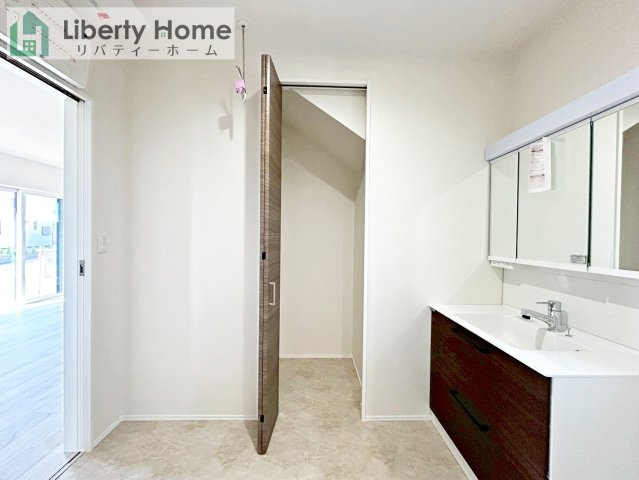 日立市東大沼町4丁目　５号棟　新築戸建の収納