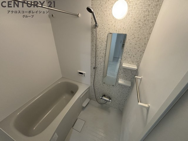 シンプルな浴室