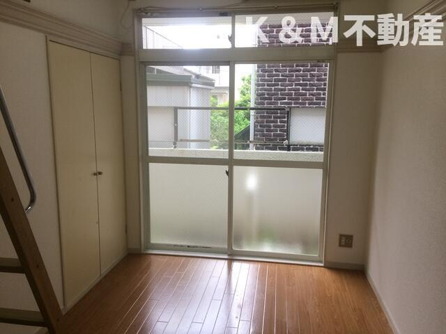 リリックハウスの居間・リビング|使いやすいリビングです