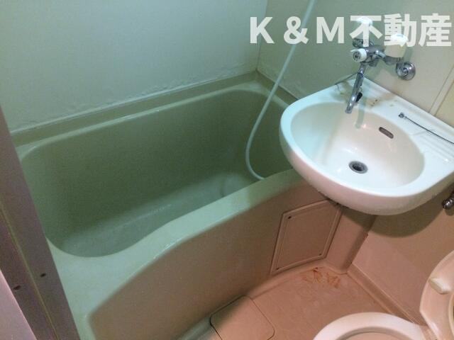 リリックハウスの浴室|日々の暮らしに欠かせないお風呂です