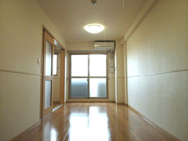 アプリコット　こさかの居間・リビング