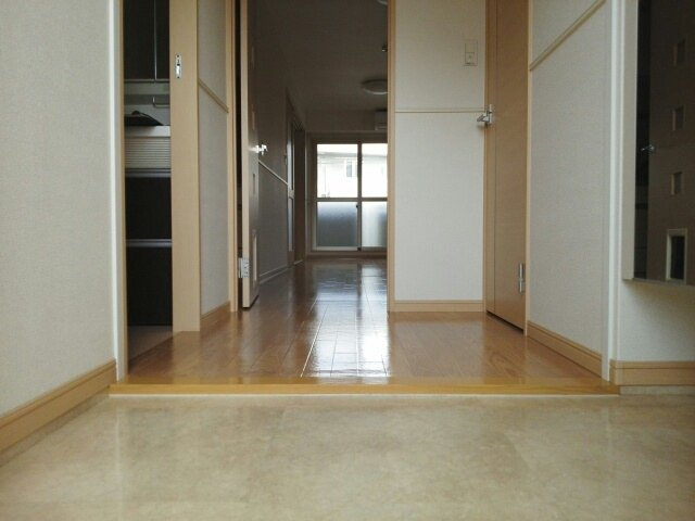 アプリコット　こさかの玄関