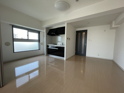 【居間・リビング】 | パインウェルズ