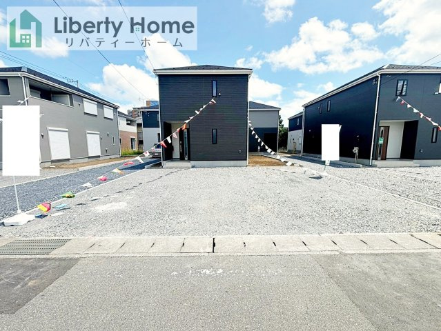 土浦市生田町第4　新築戸建　4号棟の駐車場