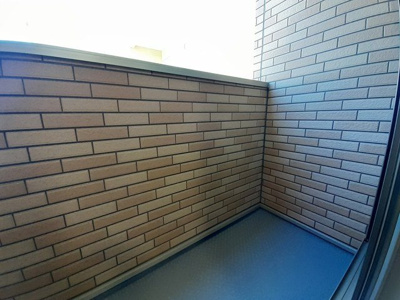 【バルコニー】 | レーヴ・フルリールⅢ | 広々としたバルコニーです