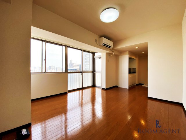 プリマベーラ名駅の居間・リビング