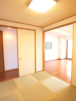 【和室】 | アルファステイツ仁川駅前 | 和室があれば、来客や子供用のスペースとして活躍します