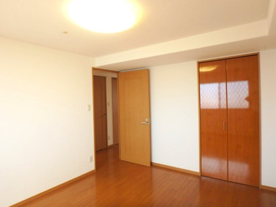 【洋室】 | アルファステイツ仁川駅前 | 広々とした洋室です