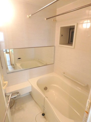 【浴室】 | アルファステイツ仁川駅前 | お風呂で日々の疲れを落としましょう