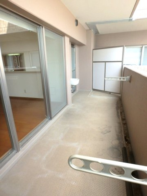 【バルコニー】 | アルファステイツ仁川駅前 | 広々としたバルコニーです