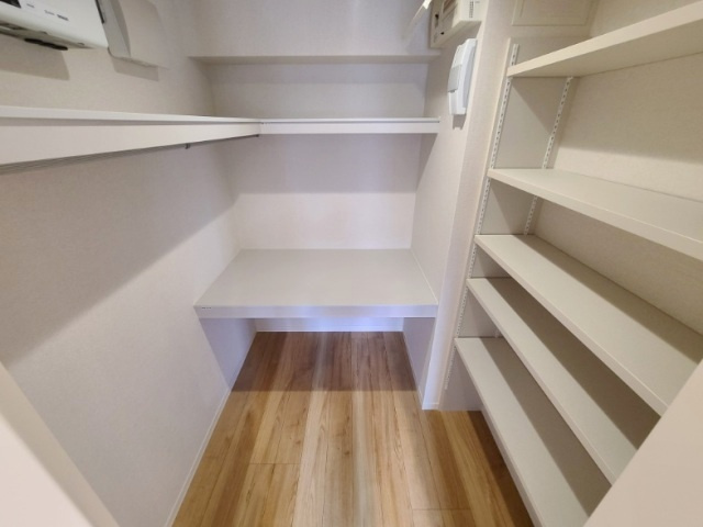 太陽の家の収納|★収納ウォークインクローゼット付き★