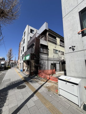 東坂下２丁目売地の前面道路含む現地写真
