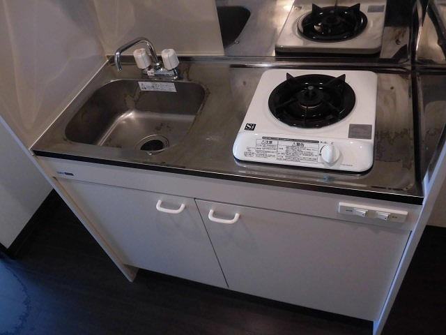 【キッチン】 | １口ガスコンロ付きの綺麗なキッチンです。