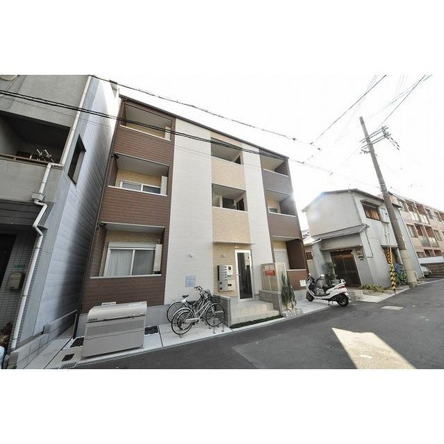 ハーモニーテラス三津屋中の外観