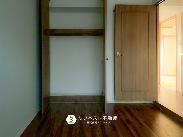 ディオフェルティ石切の洋室|各居室にクローゼットがついているのは嬉しいですね♪