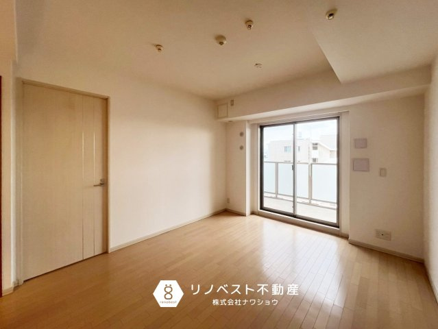 エステムコート八戸ノ里ステーションプレッツのエントランス|【リノベスト不動産】リフォーム・リノベーションのご相談も承ります♪
