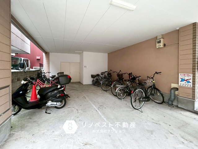 エスシー鴻池の駐輪場|駐輪スペースも整っております。