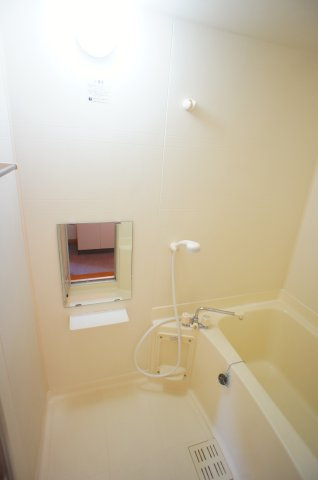 エトワ－ルの浴室