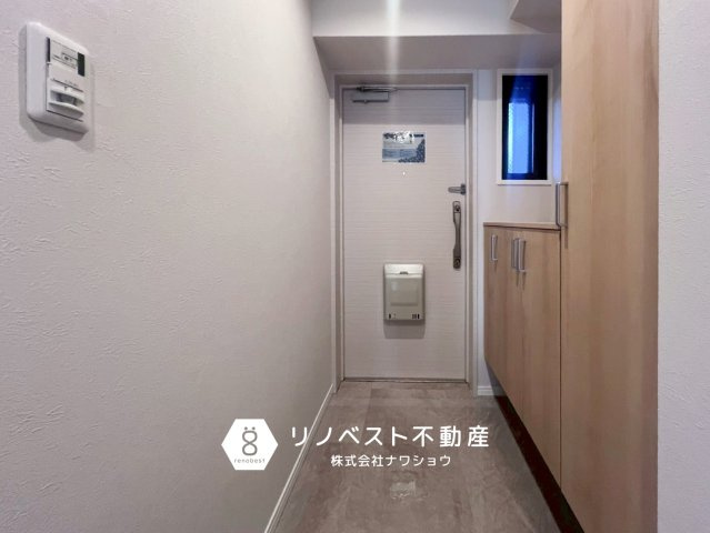 アドリーム石切山手の玄関|【リノベスト不動産】弊社では売却のご相談も受付中！まずは一度ご相談ください♪