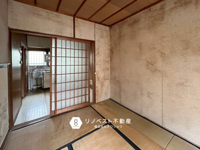 東大阪市吉田3丁目の和室|リノベーションでDKと繋げてワンフロアにしても良いですね◎