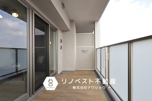 エスリード小阪プライムプレイスのバルコニー|11階部分につき眺望良好◎
洗濯物もよく乾きそうですね♪