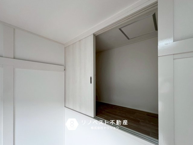 東大阪市御厨西ノ町1丁目の収納|季節物など収納するのにピッタリな物入です◎