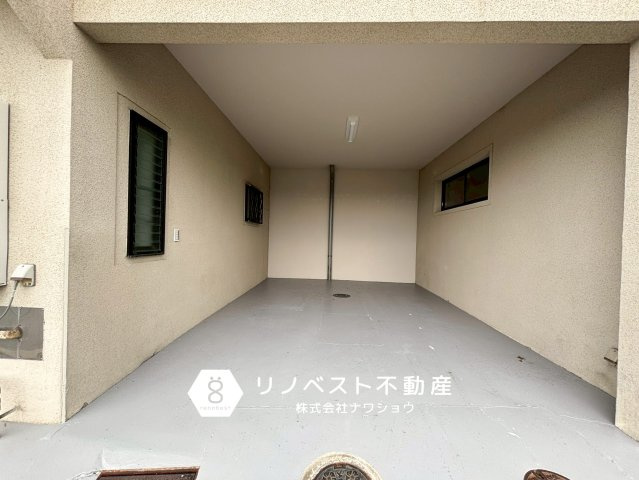 東大阪市東石切町6丁目の駐車場|ビルトインガレージで雨の日も愛車を守れます◎