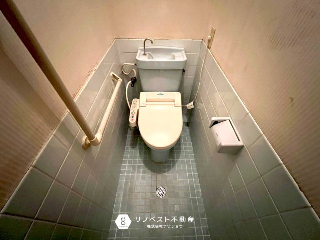 東成区中道4丁目のその他|トイレは1階と2階の2か所にございます。混み合う心配がありません◎