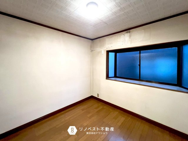 東成区中道4丁目の洋室|窓があるので換気をするのにも便利です！