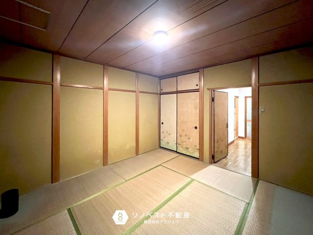 東成区中道4丁目の和室|襖や畳の貼替はおススメします！
当社でもリフォームも承っております！お気軽にご相談ください♪