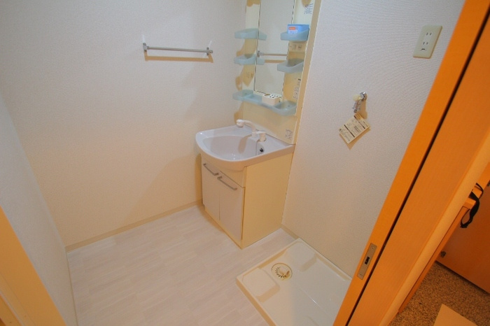 FREUDE　ASAKUSAの設備|洗濯機置場