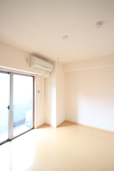 FREUDE　ASAKUSAの寝室