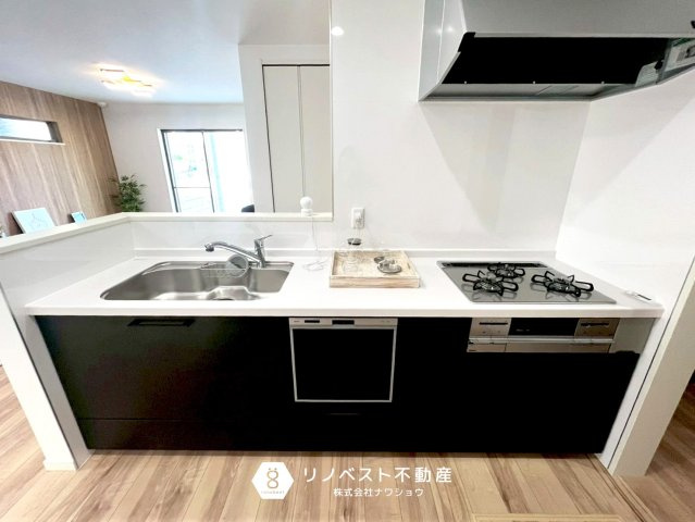 プロスピリティー善根寺町のキッチン|広々とした調理スペースがあるのでお料理も楽しくできそうですね！