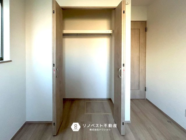 東大阪市小若江3丁目新築戸建の収納|当社ではリフォームやテナントの賃貸も承っております♪お気軽にお問い合わせください♪