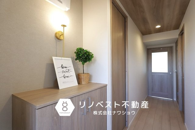 万葉ハイツ小坂菱屋西マンションの玄関|【リノベスト不動産】弊社では売却のご相談も受付中！まずは一度ご相談ください♪