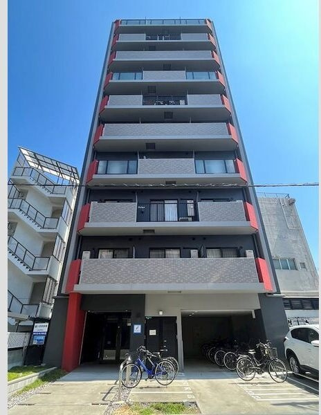 グランパシフィック十三元今里の外観