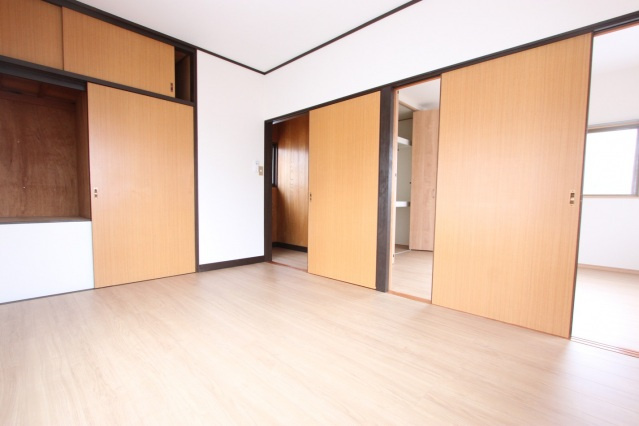 河崎貸家の居間・リビング