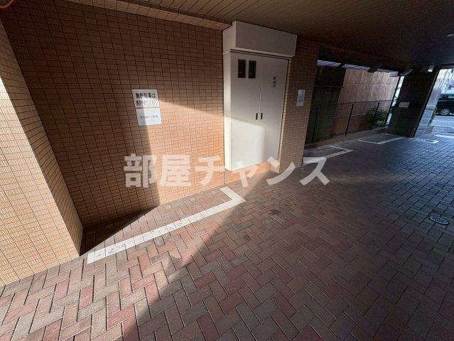 パルタマレ神宮の駐車場