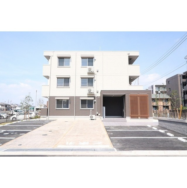 パティオロブレ